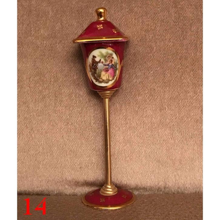 Porseleinen Lantaarn - Limoges, Verzamelen, Porselein, Kristal en Bestek, Zo goed als nieuw, Porselein, Ophalen of Verzenden