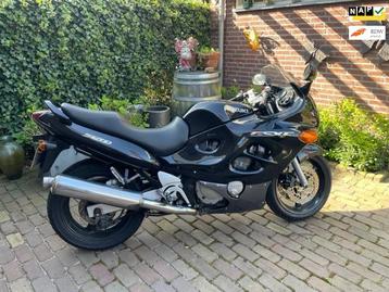 Suzuki Sport GSX 750 F zeer nette motor beschikbaar voor biedingen