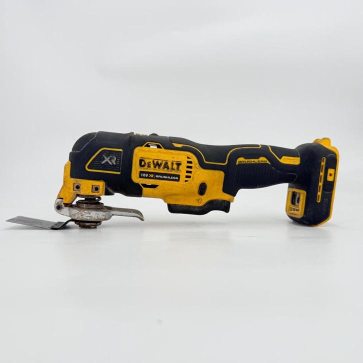 Dewalt DCS356 Multitool, Doe-het-zelf en Verbouw, Gereedschap | Zaagmachines, Zo goed als nieuw