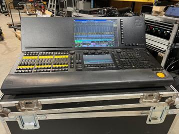 GrandMA2 ultra-light Lichttafel in flightcase op wielen beschikbaar voor biedingen