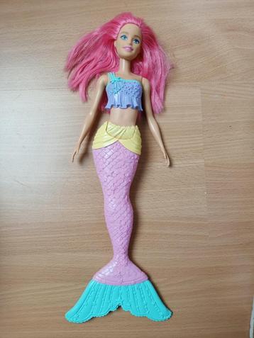 zeemeermin barbie pop beschikbaar voor biedingen