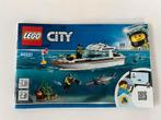 Lego city 60221 boot , compleet, Ophalen of Verzenden, Zo goed als nieuw, Complete set, Lego