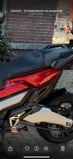 GEZOCHT honda x adv kap links achter, Ophalen