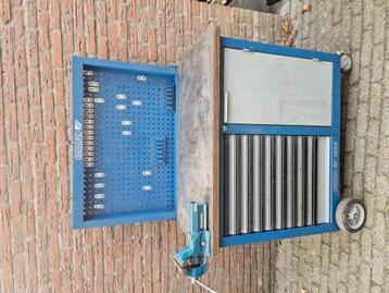 Gedore 1504 werkbank 9 lades met achterwand beschikbaar voor biedingen