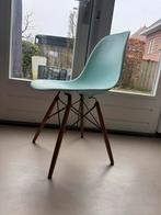 3 Originele Eames Stoelen - DSW Aquasky, Huis en Inrichting, Stoelen, Kunststof, Gebruikt, Drie, Blauw