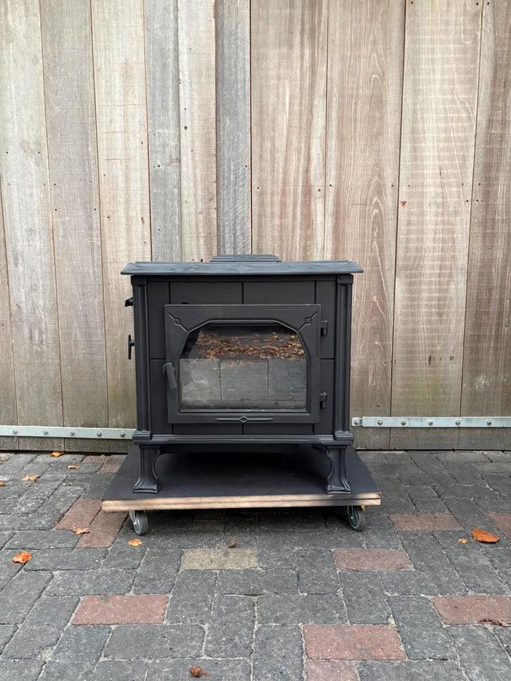 Altech Vision Houtkachel black, Huis en Inrichting, Kachels, Zo goed als nieuw, Vrijstaand, Houtkachel, Hout, Ophalen of Verzenden