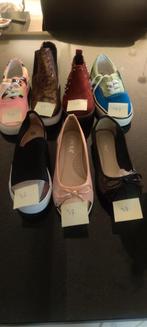 Alleen rechter of linker Schoen, Ophalen of Verzenden, Sneakers of Gympen