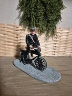 Kerstdorp politie met de fiets, Ophalen of Verzenden, Zo goed als nieuw