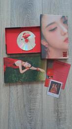 Jisoo - Me (red version), Ophalen of Verzenden, Zo goed als nieuw, Aziatisch