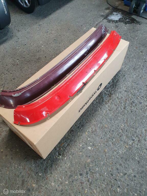 Lip / onderplaat achterbumper  Porsche 911 74/89, Auto-onderdelen, Carrosserie en Plaatwerk, Gebruikt, Ophalen of Verzenden