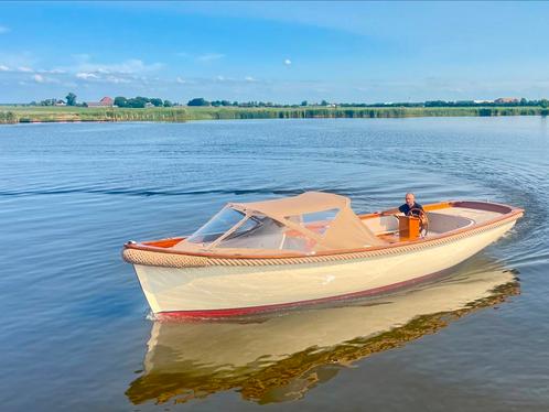Polyester sloep 720, Watersport en Boten, Sloepen, Zo goed als nieuw, 50 tot 70 pk, 6 meter of meer, Binnenboordmotor, Diesel