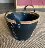 Stoere grote rubberen mand zwart pot bak, Huis en Inrichting, Woonaccessoires | Schalen en Manden, Ophalen, Zo goed als nieuw