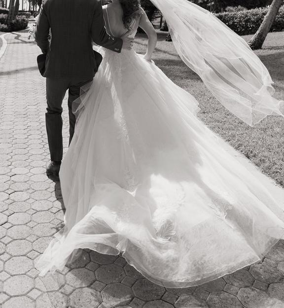 Trouwjurk te koop maat s, Kleding | Dames, Trouwkleding en Trouwaccessoires, Gedragen, Trouwjurk, Wit, Ophalen of Verzenden