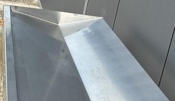stevig dik RVS afwastafelblad voor in een spoelkeuken 210x54 beschikbaar voor biedingen