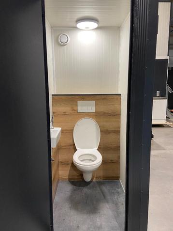 Houtlook toilet unit hangtoilet + fontein beschikbaar voor biedingen