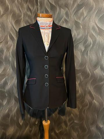 Prachtig Equiline custom wedstrijdjasje IT38/NL34/36  beschikbaar voor biedingen