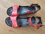 Wolky sandalen maat 39., Kleding | Dames, Schoenen, Ophalen of Verzenden, Zo goed als nieuw, Rood, Sandalen of Muiltjes