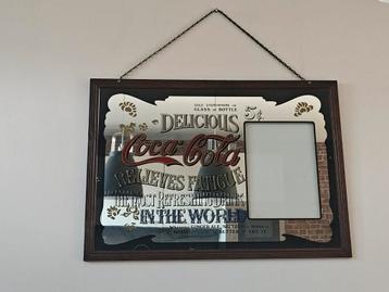 Coca-Cola Spiegel Muurdecoratie beschikbaar voor biedingen