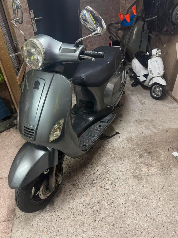 Luuko roman met werk, Fietsen en Brommers, Brommers | Toebehoren, Gebruikt, Overige typen, Ophalen of Verzenden