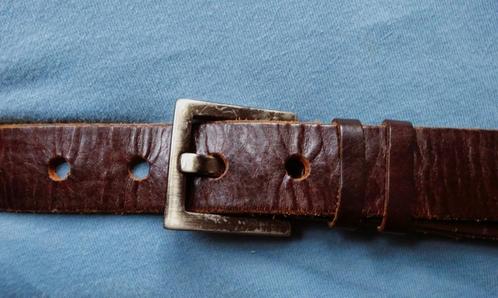 3.5 cm Donker bruine dik lederen riem (grote gaatjes), Kleding | Heren, Riemen en Ceinturen, Gedragen, Riem of Ceintuur, 95 tot 105 cm