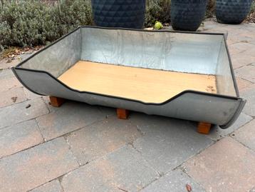 Stoere hondenmand 90 cm beschikbaar voor biedingen