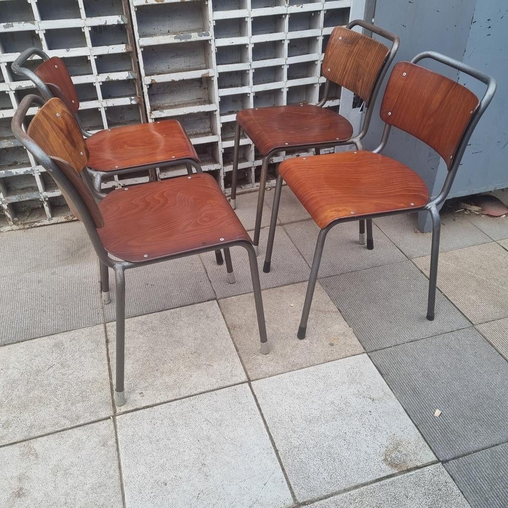 Prachtige Gispen stoelen type TH of TU Delft schoolstoelen, Ophalen