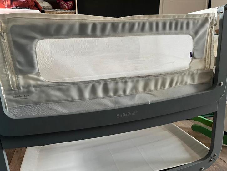 Snuzpod 4 cosleeper met matrasje cocoon, Kinderen en Baby's, Babywiegjes en Ledikanten, Zo goed als nieuw, Ledikant, Ophalen