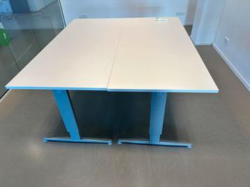 7 Verstelbare Bureaus 180x80cm beschikbaar voor biedingen