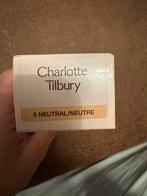 Charlotte tilbury foundation nr 5 airbrush flawless, Ophalen of Verzenden, Zo goed als nieuw