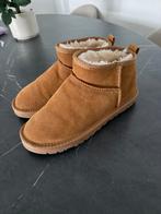 Uggs 38, Kleding | Dames, Schoenen, UGG, Overige kleuren, Overige typen, Ophalen of Verzenden