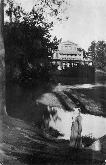 (386-250-043) Dordrecht Villa Noordhove beschikbaar voor biedingen