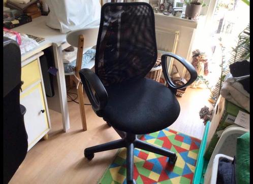 Nette Bureaustoel 💥 weggeef prijsje 💥 voor €10,00 meenemen, Huis en Inrichting, Bureaustoelen, Ophalen of Verzenden