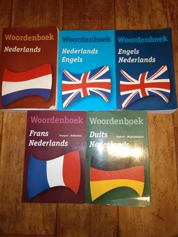 Woordenboeken Nederlands, Engels, Frans, Duits beschikbaar voor biedingen