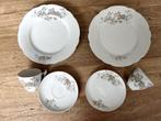 Serviesset ter ere van eerste communie, heel oud!, Antiek en Kunst, Antiek | Servies los, Ophalen of Verzenden