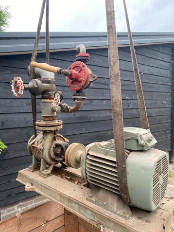 Beregeningspomp Sihi met toebehoren beschikbaar voor biedingen