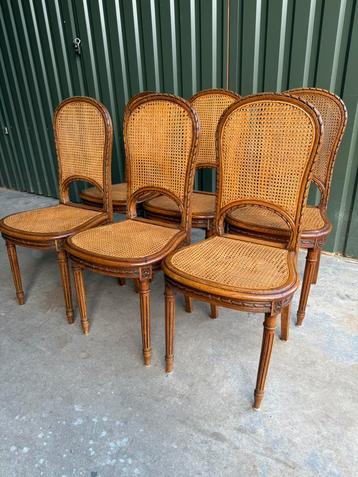 Set/6 Art Deco Webbing Stoelen Met Hout Snijwerk beschikbaar voor biedingen