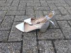 Zilveren puntschoenen, merk Atmosphere (maat 40/41), Atmosphere, Overige kleuren, Ophalen of Verzenden, Gedragen