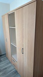 Gratis af te halen kledingkast., Ophalen, Gebruikt, 50 tot 75 cm, 150 tot 200 cm