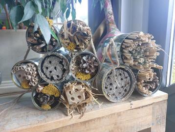 Zelfgemaakt Insectenhotel beschikbaar voor biedingen