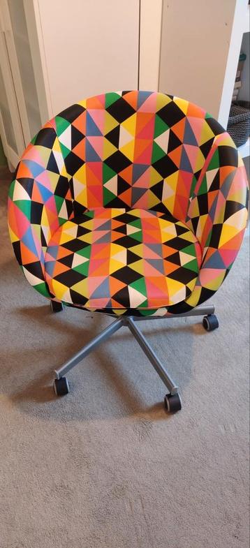 Bureaustoel, verstelbaar en draaibaar  beschikbaar voor biedingen