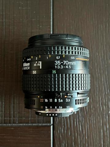 Nikon 35-70mm 3.3-4.5 beschikbaar voor biedingen