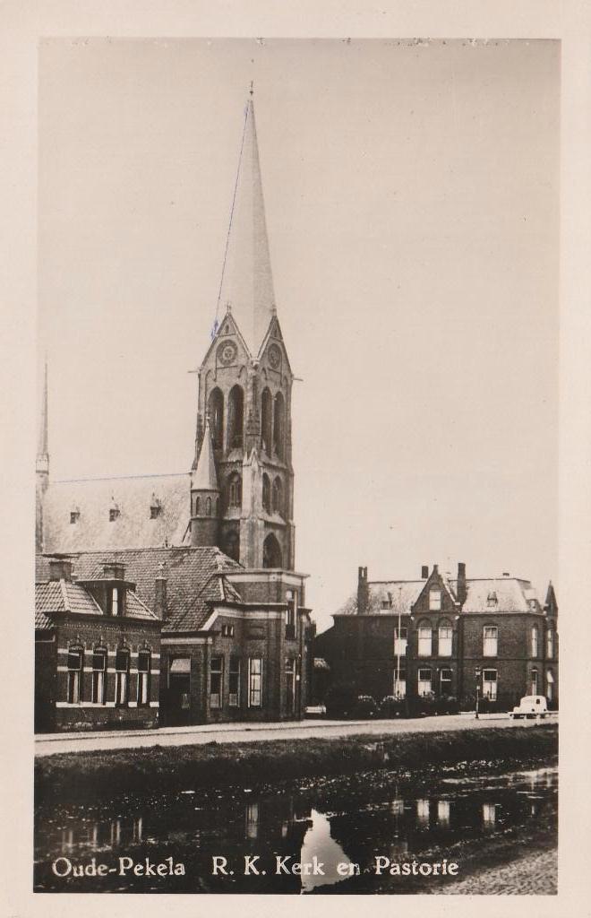 Oude Pekela     R.K.Kerk, Ophalen of Verzenden, 1920 tot 1940, Ongelopen, Groningen