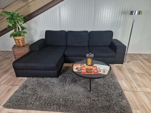 GRATIS LEVERING Z.G.A.N Loungebank Zwart 270x170 gereinigd, Huis en Inrichting, Banken | Bankstellen, Zo goed als nieuw, Hoekbank