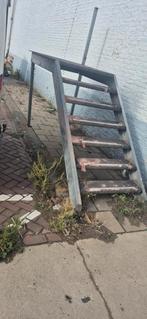 Ijzer trap gratis bezorg, Ophalen of Verzenden, Zo goed als nieuw, Overige typen, Minder dan 2 meter