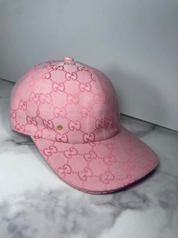 Roze Zomer Gucci Pet beschikbaar voor biedingen