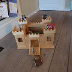 Houten speelkasteel, Ophalen of Verzenden, Zo goed als nieuw, Poppenhuis