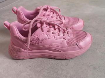 OXMOX sneakers maat 34 ZGAN roze 