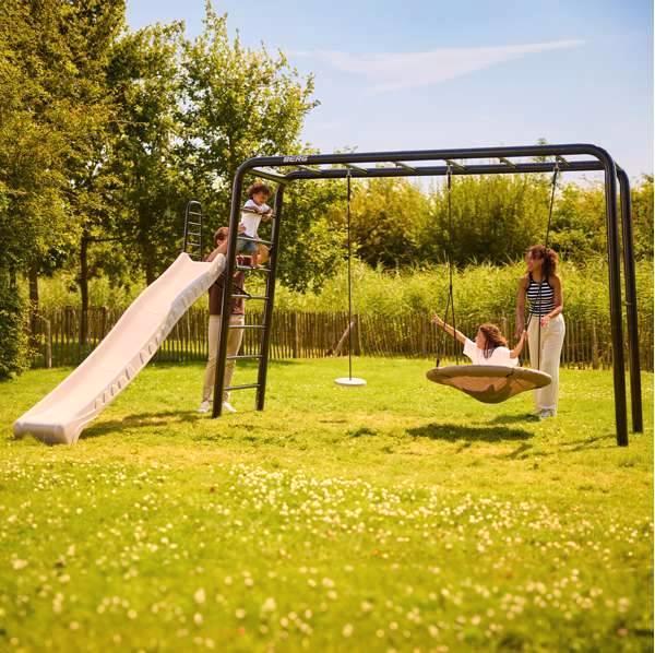 BERG PlayBase, Kinderen en Baby's, Speelgoed | Buiten | Speeltoestellen, Nieuw, Glijbaan, Klimnet, Klimtouw, Klimwand, Schommel