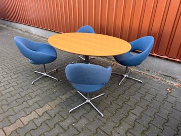 Artifort Shark stoelen (4x) beschikbaar voor biedingen