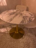 Ronde eettafel met marmerlook blad en gouden poot, Huis en Inrichting, Tafels | Eettafels, Ophalen of Verzenden, Zo goed als nieuw